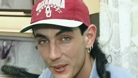 Olgun bir Alman fahişe ihtiyacı olan yarakla sikişiyor