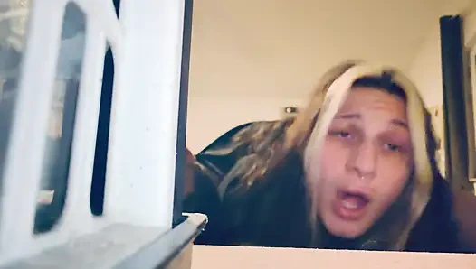 Lütfen lütfen arkadan ver