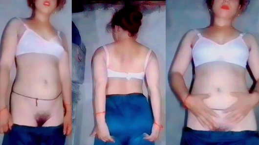 Çok ateşli seksi Asyalı yengenin güzel amcığı