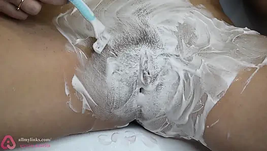 Tıraş pisti! Samimi amcık kesme!