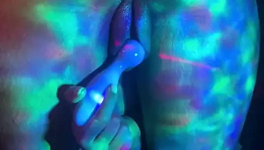 Porno izlemeyi ve kendimle oynamayı seviyorum