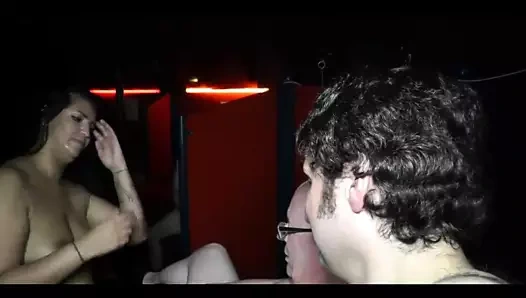 LAZ ALI - KADINLA GANGBANG SIKISDE BAGIRTIYORLAR ORUSPUYU