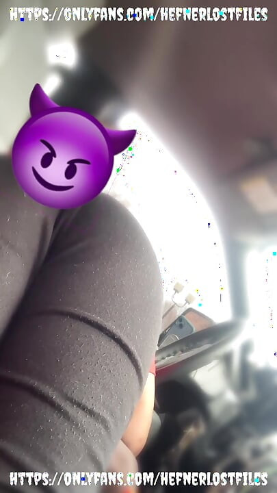 Büyük dudaklara asmr boşalma