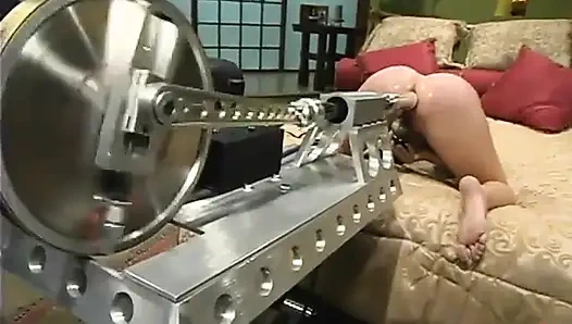 Lola cennet gibi bir kız