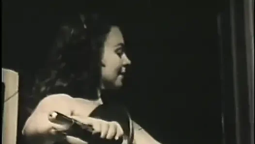 Eski nostaljik büyük memeli kızlar