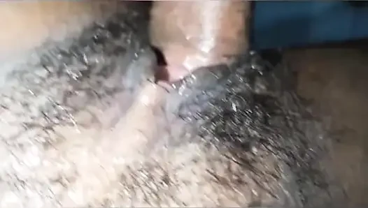Köylü kızın sert amcığı götünü yırtıyor