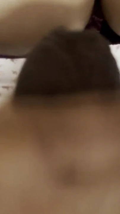 Pikaindian Hintli ateşli romantik seks aşkı baştan çıkarıyor harika desi ateşli yenge seks | Klip 1