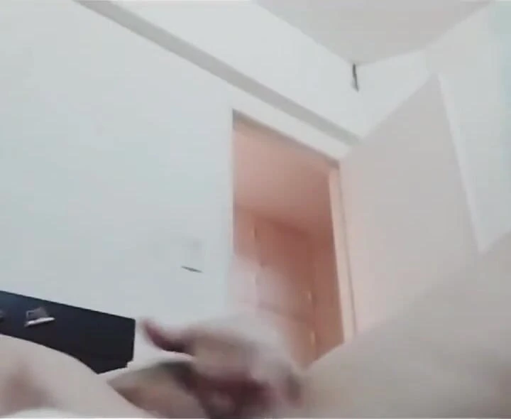 Kızıl saçlı çift ampute mastürbasyon yapıyor