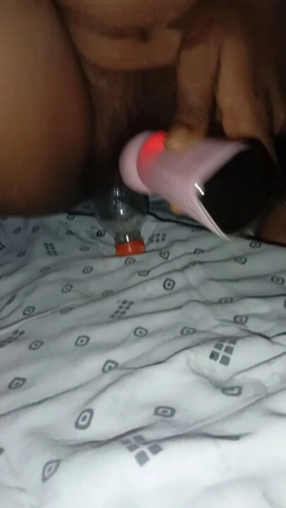 Içine bir şişe koymak