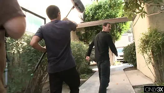 Dianna Doll büyük bir yüze boşalma premium düzenlemesi alıyor