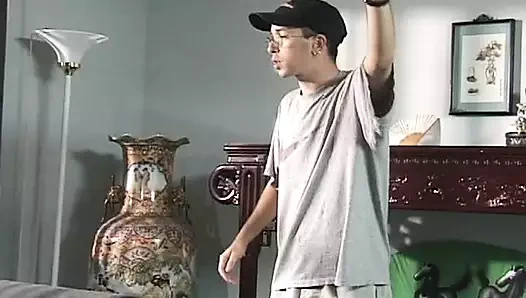 Süper ateşli zenci bebek büyük beyaz yarağa biniyor