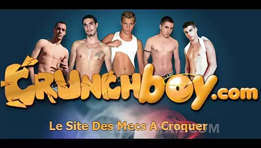 Sarışın twink becerdin eyersiz tarafından the porno viktor rom