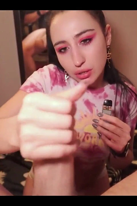 Çarpıcı yarak emici zenci lynn'den vape ve sakso - bakış açısı