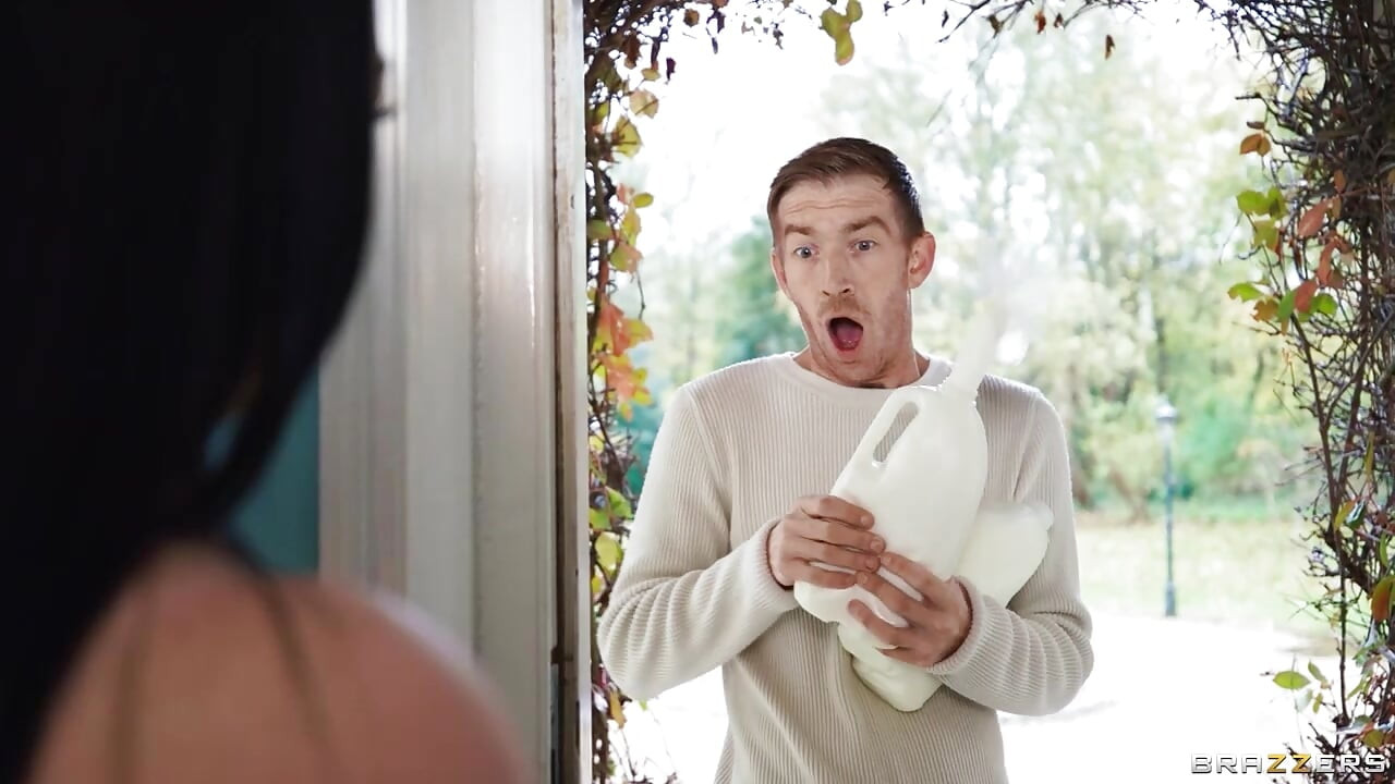 Cereal Milkers Klara Devine Brazzers