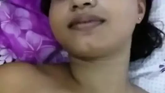 Chut chudwati Desi bhabhi ka video
