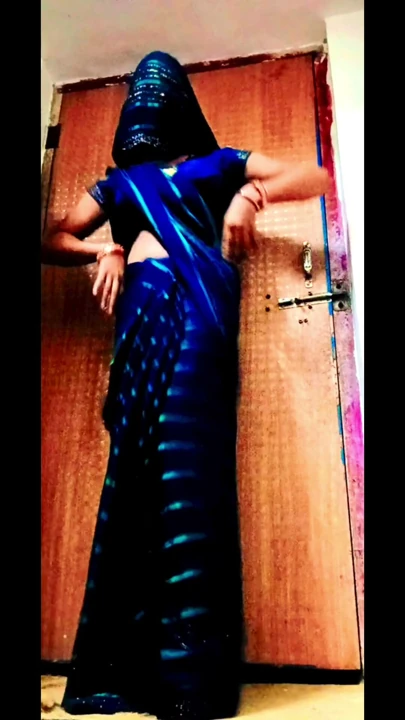 Sapna crossdresser dans videosu