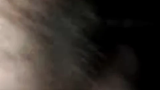 Seksi sarışın boşalma keş büyük siyah yarakla orgazm oluyor