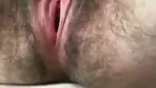 kıllı kadın mastürbasyon