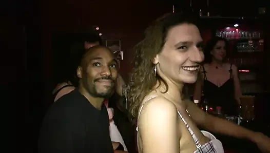 Köln eş değiştirme kulübünde partisi