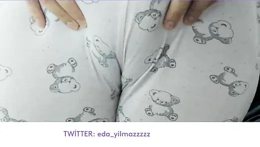 CAMELTOE- PAJAMA- SWOLLEN PUSSY