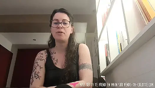 Vends-ta-culotte - Fransız dominatrix'in itaatkar adam için sert mastürbasyon talimatları