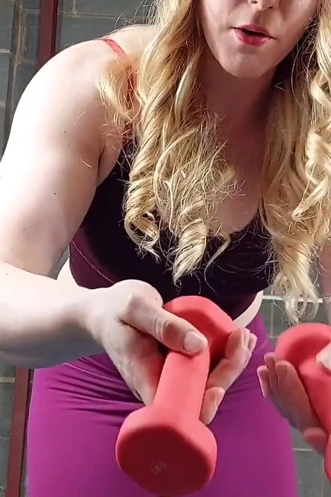 Bakış açısı küçük kas aşağılama