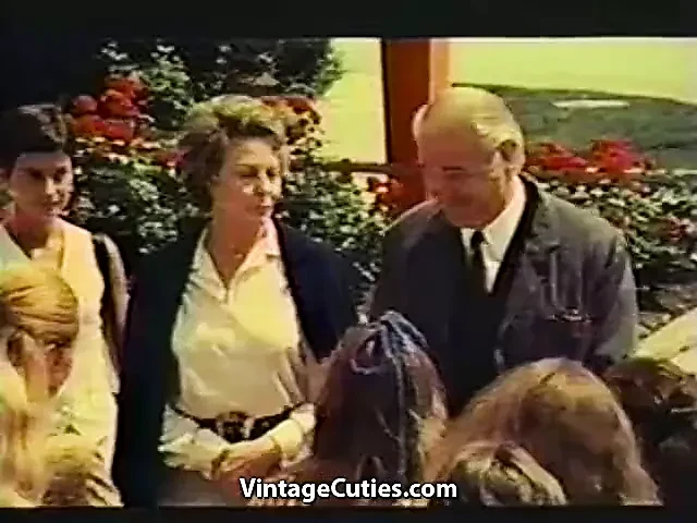 Aşıklar otobüste yakalandı (1970'lerin vintage)