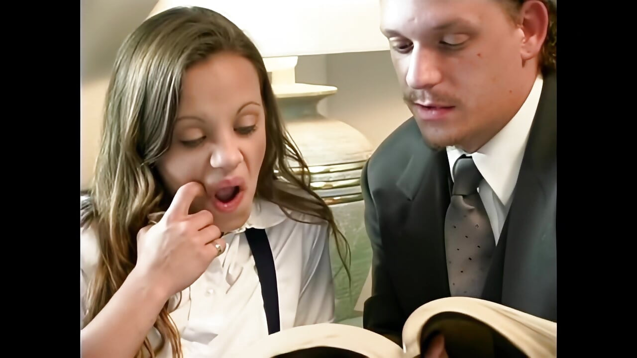 Ölçer: İkonik Bir Porno Kraliçesi Kıçından Sert Becerdin