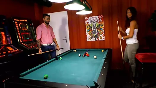 bilardo oyuncak oyunları