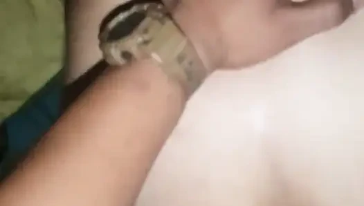 Yetenekli Brezilyalı yaramaz genç kızıyla çok ateşli sikişiyor