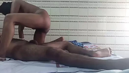 Şimdiye kadarki en iyi handjob, eski sevgilinin aletine binmek, ev yapımı