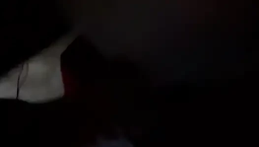 Bebek canlı şovlarıyla yanıyor