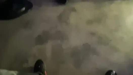 Ücret için geldi ve ödemediği için yarağını emmek zorunda kaldım