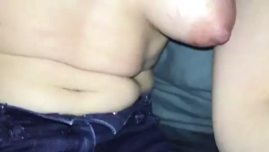 Fransız kabarık meme uçları