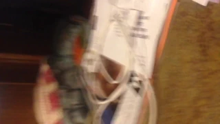 Izlemek ona büyük 42ds dans içinde ona gömlek bbw milf braless