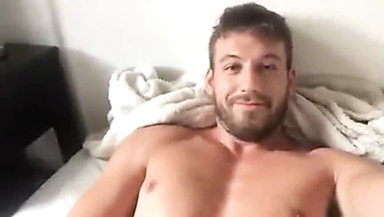 Str8 boksörler oynuyor