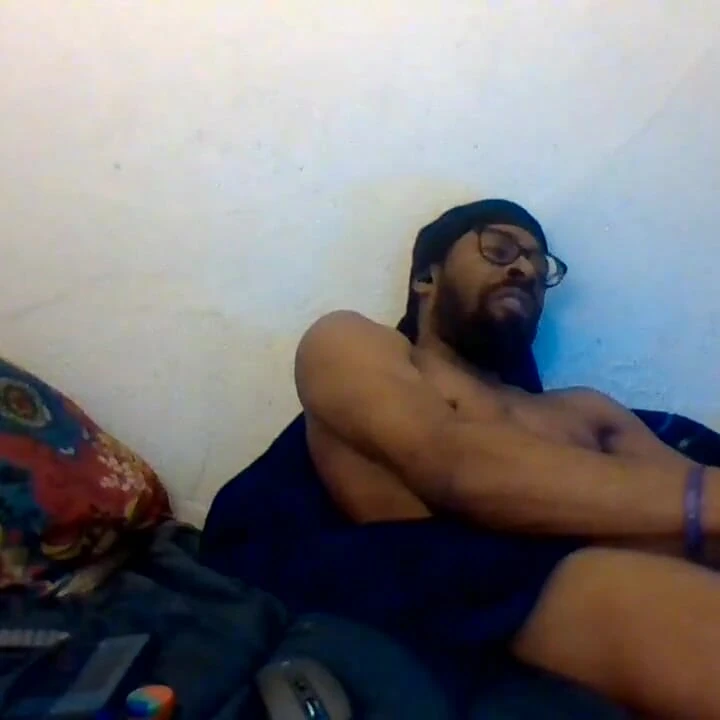 Oyuncaklarımı seviyorum. Benimle boşalma oyunu