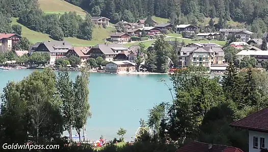 Alman açık havada lederhosen grup seks partisi