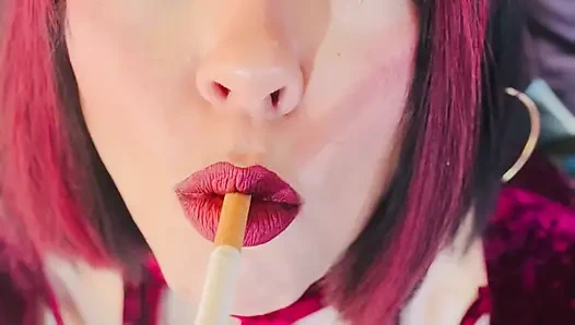 Kadife ve sigara! Tina Snua chain sigara içiyor 2 mantar 100 sigara - sürüklenen omi ome snap sigara içeni içine alıyor