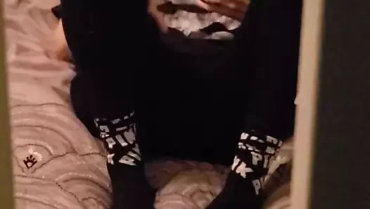 Milf oynarken ve Mastürbasyon yakalandı, orgazm