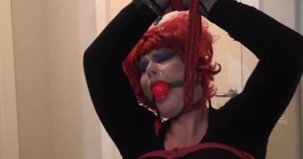 Sissyslave sersem bayan cızırtılı işkence!