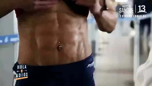 Fitness kız havaalanı chi'de esneme