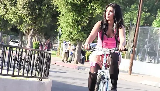 Amareur boşalma görüntüleri 4.