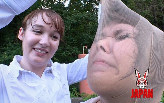 Yüz fetişi daydream d çoraplı, clara ve haruka ile yürüyor