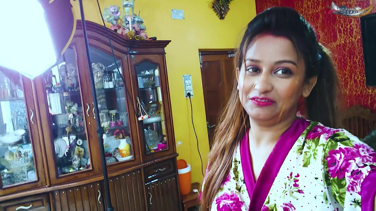 देखने का बिंदु स्टार सुदीपा तीन पूरी फिल्म के साथ