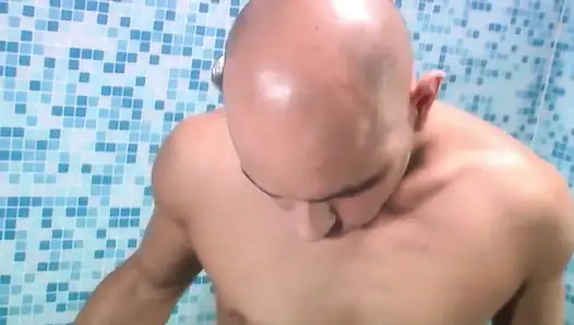 Şanslı bir yarak için çifte oral seks