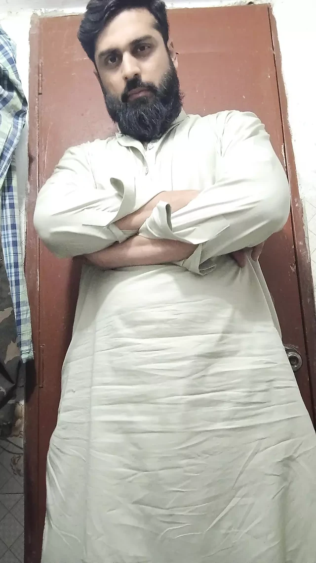 Big Dick boy want to fuck a sexy hot milf and cougar women.