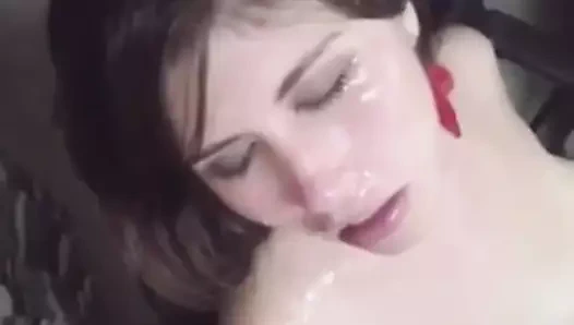 İnanılmaz yüz birçok görünüm