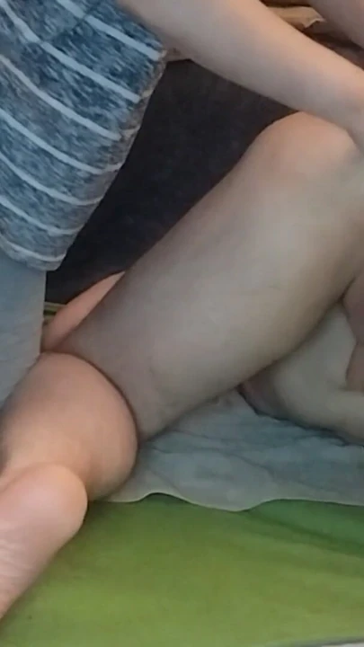 O da arıza yapmaya bayılıyor, kız arkadaşım beni dildo ve eliyle beceriyor | Klip 1