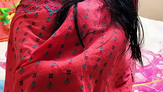 Bhabhi crazy for fucking because her husband not at home